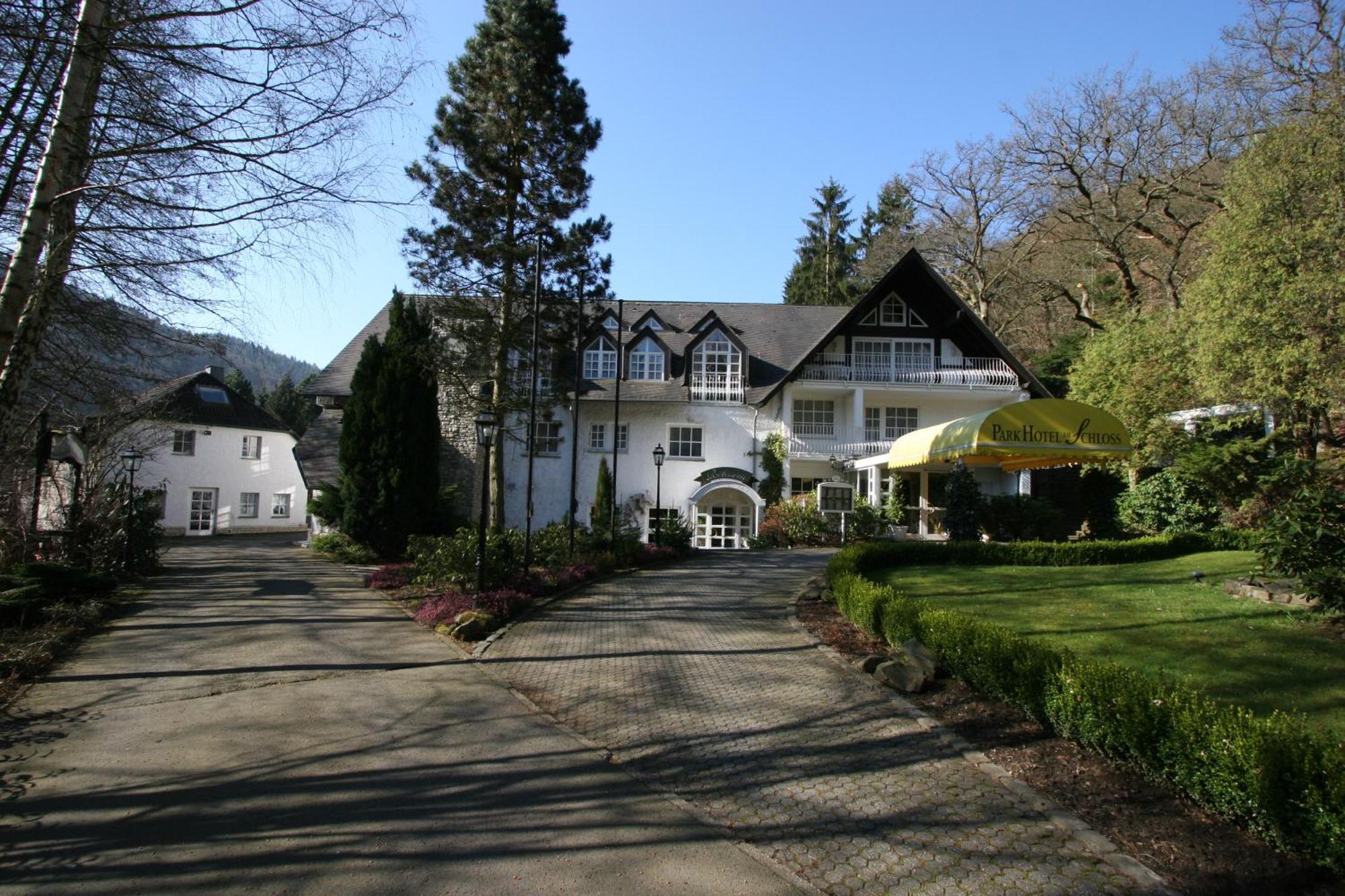 Park Hotel Am Schloss Ettringen  Ngoại thất bức ảnh